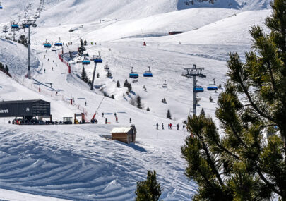 Panorama vers l’Aiguille Rouge